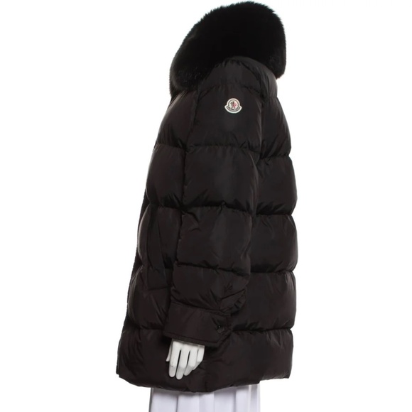 Moncler down jacket with fur collar - Picture 1 of 3